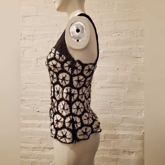 Knitted & Knotted Anthropologie Kaneohe Crochet Ramie Racer Back Tank Top - Picture 2 of 8